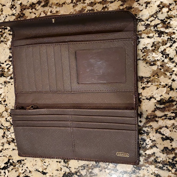 Coach wallet - Picture 2 of 2